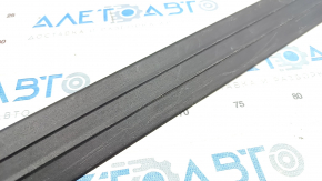 Door sill trim front left outer Nissan Altima 13-18 black, scratches