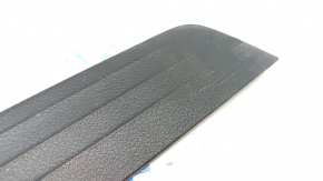 Door sill trim rear left outer Infiniti Q50 14- black, worn