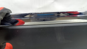 Door trim lower rear left VW Tiguan 18- with chrome, structure, scratches, mold