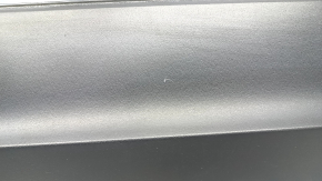 Door trim lower rear right VW Tiguan 18- with chrome, structure, scratches, mold, cracked fastener