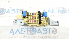 Fuse box under the dashboard Nissan Sentra 13-19