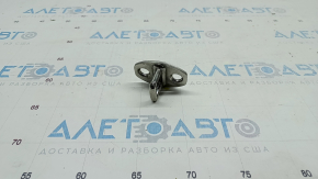 Rear left door lock bracket VW Tiguan 18-