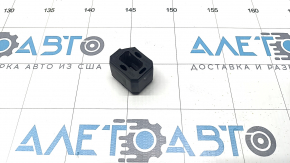 Radiator bracket left upper BMW 5 G30 17-23 rubber