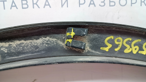 Front right wing arch trim VW Tiguan 18-21 structure, broken fasteners, scratches