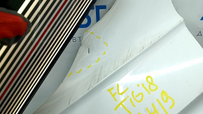 Front left wing VW Tiguan 18-21 white LC9A, dented, bumps, tear