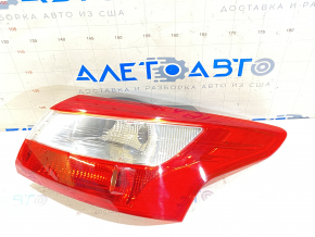 Lamp outer wing right Ford Focus mk3 11-14 dorest 4d