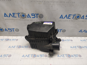 Air filter housing Hyundai Elantra UD 11-16 crack