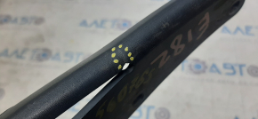 Mudguard front right Nissan Pathfinder 13-20 crack