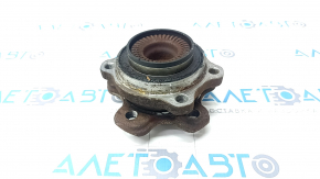 Rear right hub BMW 5 G30 17-23 rusty