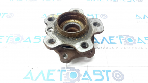 Rear right hub BMW 5 G30 17-23 rusty