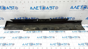 Front right threshold Ford C-max MK2 13-18 structure, scratches, cracks in fasteners