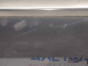 Right threshold Dodge Journey 11 - structure with chrome, scratches, fasteners torn, 3 fasteners broken, bumps