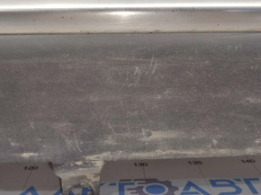 Right threshold Dodge Journey 11 - structure with chrome, scratches, fasteners torn, 3 fasteners broken, bumps