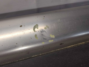 Right threshold Dodge Journey 11 - structure with chrome, scratches, fasteners torn, 3 fasteners broken, bumps