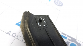 Front hood seal Audi Q7 16 - broken mount