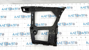 Rear bumper mount right Audi Q7 16-19 broken mount