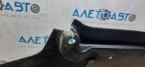 Engine protection VW Passat b7 12-15 USA cracks, no fragment, broken fasteners
