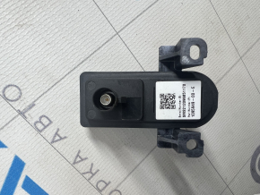 Tesla Model 3 18- Rear View Camera