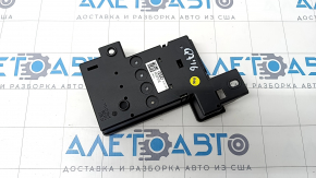 Distribution plate of the battery Audi Q7 16-19 in the passenger's feet
