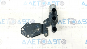 Ford Fusion mk5 17-20 plug-in cooling system valve with bracket