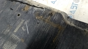 Right underbody protection VW Tiguan 18 - worn
