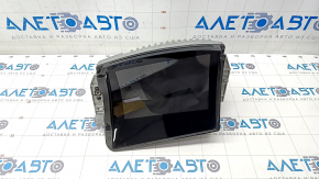 Projection on the windshield of Audi Q7 16-