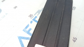 Door sill trim front right outer Nissan Altima 13-18 black, worn
