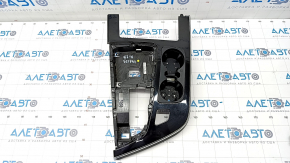 Audi Q7 16 center console trim - gloss black, peeling coating