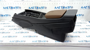 Central console armrest and cup holders Audi Q7 16- brown, broken, scratches