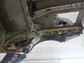 Quarter wing rear right Ford C-max MK2 13-18 on the body, silver, rusty, bumps