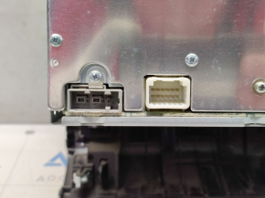 Nissan Pathfinder 13-20 NISSAN Radio Tape Recorder, Scratches