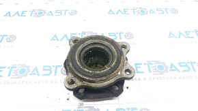 Front left hub Audi Q7 16 - rusty, bearing hums