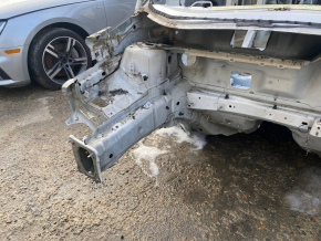 Front right quarter Ford C-max MK2 13-18 on the body, white