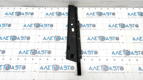 Door trim side front left Alfa Romeo Giulia 17 - broken fastening, worn