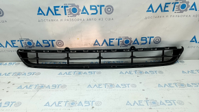Lower grille of the front bumper Hyundai Santa FE Sport 13-16 prerest USA, broken fasteners