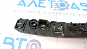 Front bumper mount on wing lower left Alfa Romeo Giulia 17 - mount broken