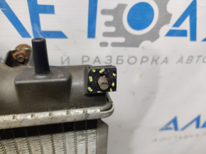 Radiator cooling water Subaru Forester 14-18 SJ 2.0, broken bolts, broken mount