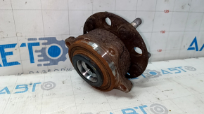 Front right hub Hyundai Santa FE Sport 13-18 FWD rusty