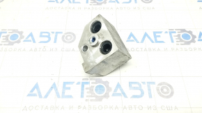 Ford Fusion mk5 17-20 plug-in automatic transmission cooling system valve