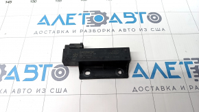 Alfa Romeo Giulia 17 rear keyless antenna
