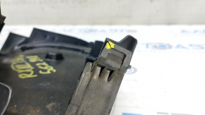 Lexus RX450h 10-15 underhood fuse box housing, lower, crack in mount