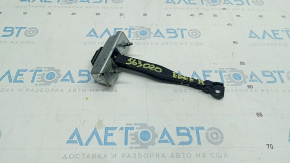 Ford Edge 15 rear left door limiter - cracks