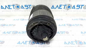 Rear left air spring Audi Q7 16 is torn