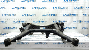 Rear subframe Audi Q7 16 - rusty, cracked silents