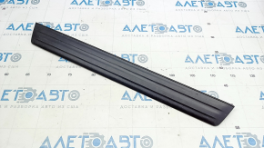 Door sill trim front right outer Toyota Avalon 13-18 black, worn