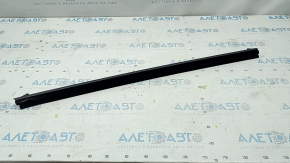 Glass seal inside front right door Ford Edge 15-
