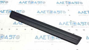 Door sill trim front right outer Toyota Avalon 13-18 black, worn