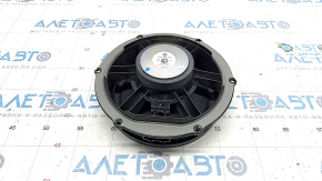 Front left door speaker VW Tiguan 18 - cracks in fasteners