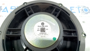 Front right door speaker VW Tiguan 18 - cracks in fasteners