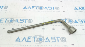 Lexus IS 14-20 wheel spanner